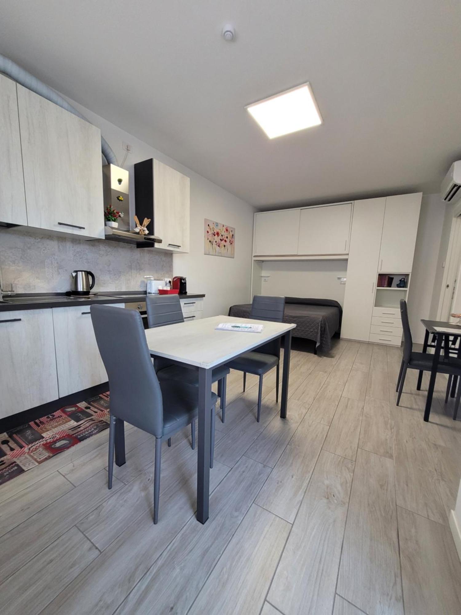Le Rondini Apartment Barlassina Exterior photo